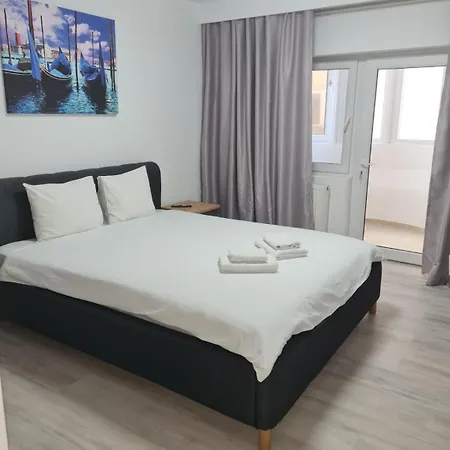 Seaview Apartament *